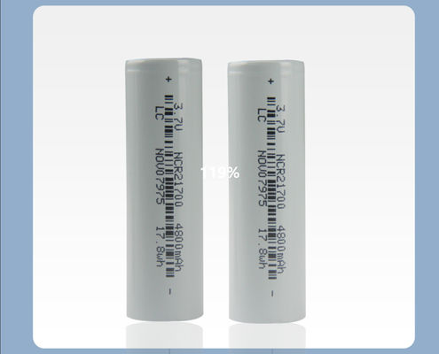 คุณภาพ  21*70mm Rechargeable Flashlight Battery 21700 3.7 V Li Ion Battery 4800mah โรงงาน