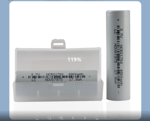 แบตเตอรี่ไฟฉายแบบชาร์จไฟขนาด 21 * 70 มม. 21700 3.7 V Li Ion Battery 4800mah