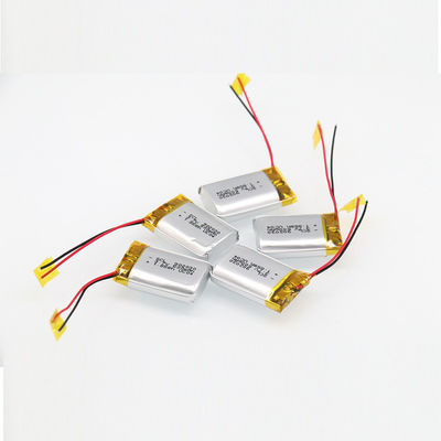 UN38.3 902030 แบตเตอรี่ลิเธียมไอออนโพลิเมอร์ 3.7v 500mah ประมาณ 500 ครั้ง
