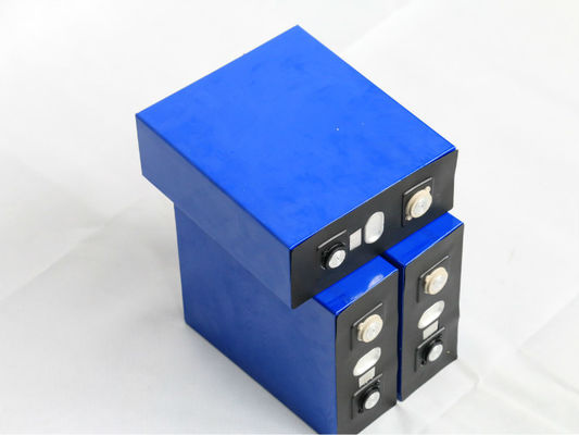 MSDS 3.2V 202Ah ลิเธียม LiFePO4 แบตเตอรี่รอบลึกสำหรับชุดพลังงานแสงอาทิตย์