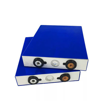 3.7v 110ah ลิเธียมเหล็กฟอสเฟต Prismatic Cells Lifepo4 Ev Battery